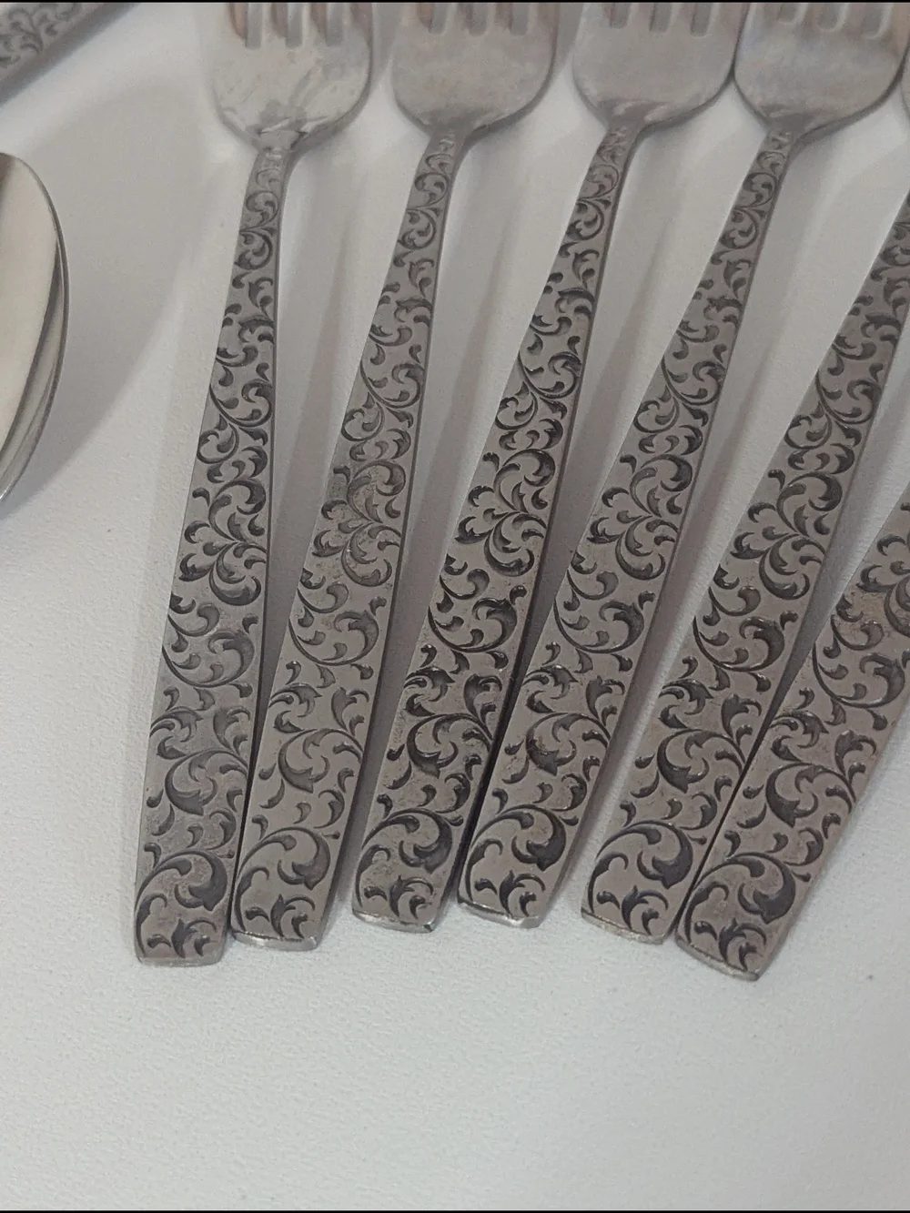 Vintage Corsican Stainless Steel Japan Flatware Set 36 Pc Floral Scroll MCM